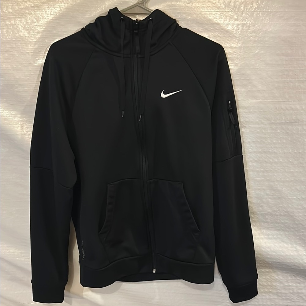 Nike Therma Fit Black Full-zip Jacket Size Small-tall